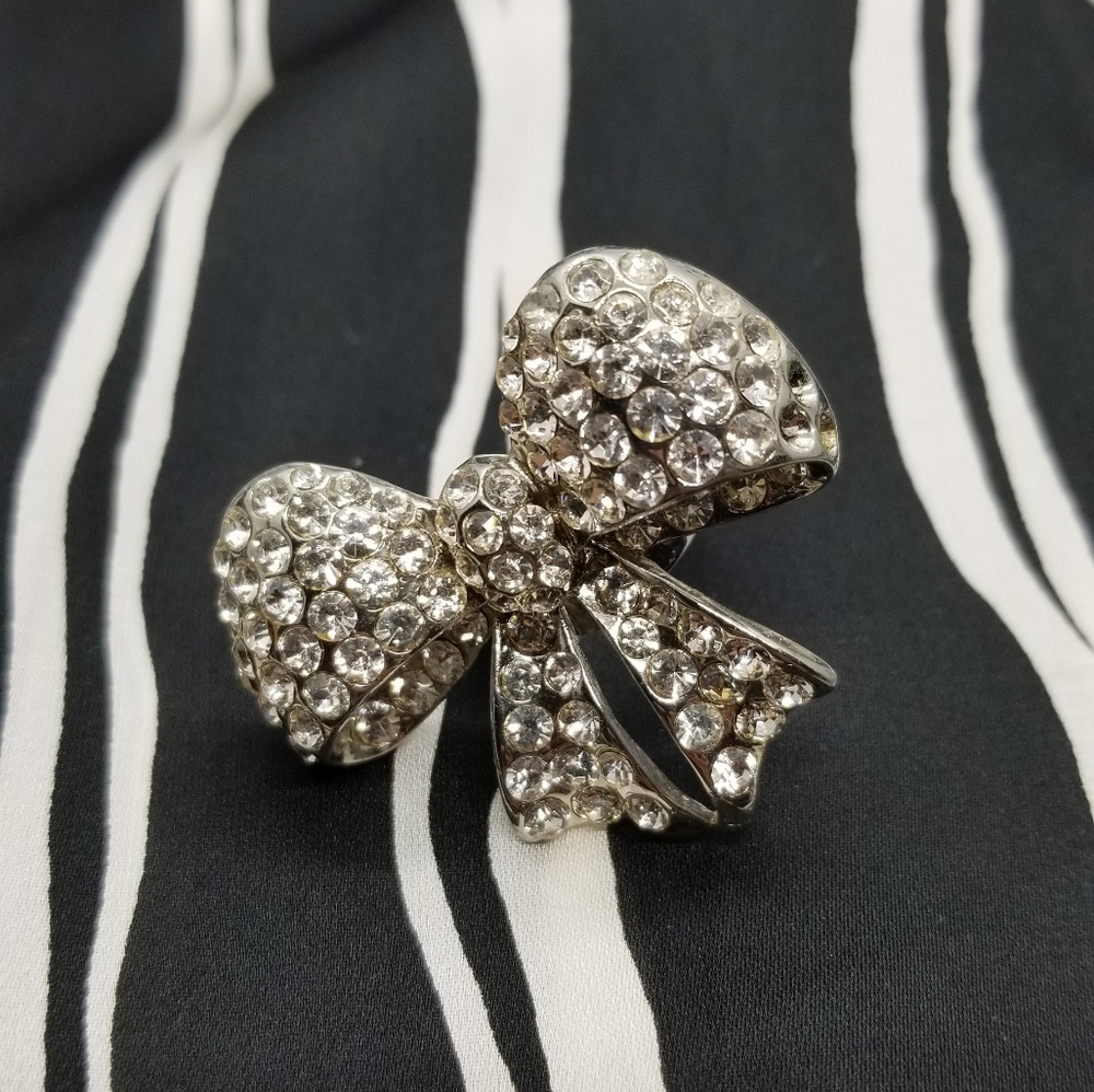 Big Bow Rhinestone Ring